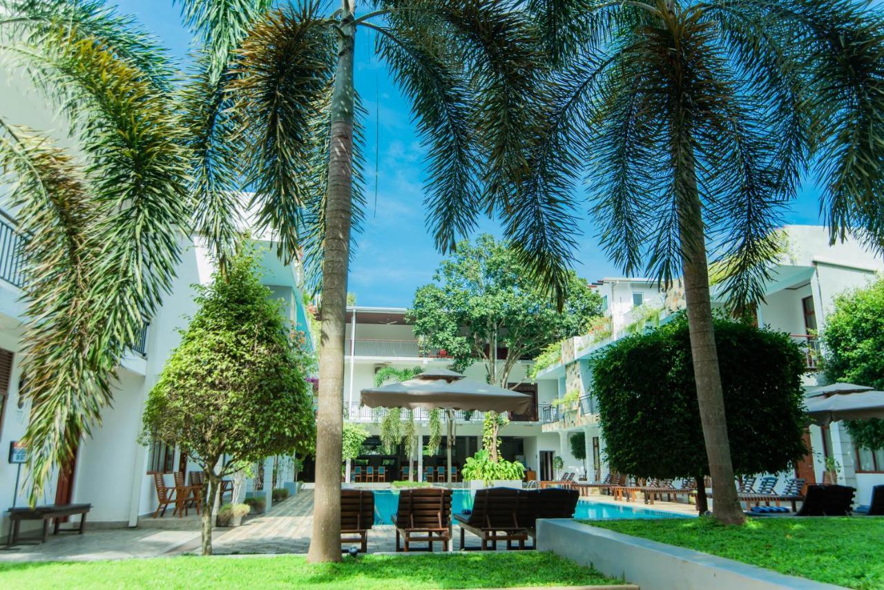 Hotel Royal Reach Udawalawe Exterior foto