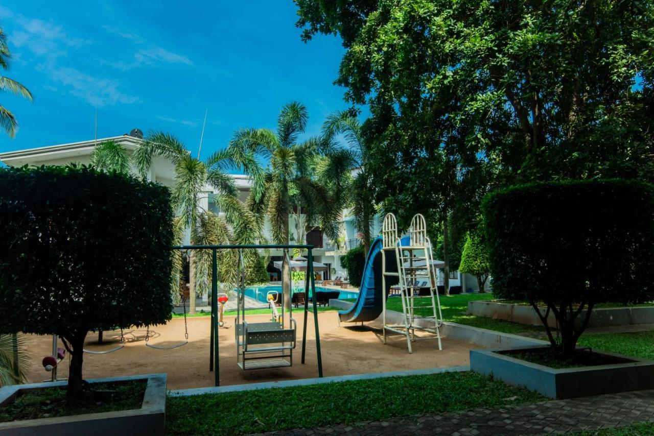 Hotel Royal Reach Udawalawe Exterior foto